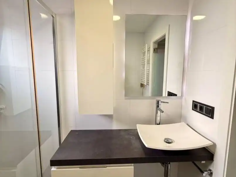 Bathroom of Flat for sale in Terrassa  with Balcony
