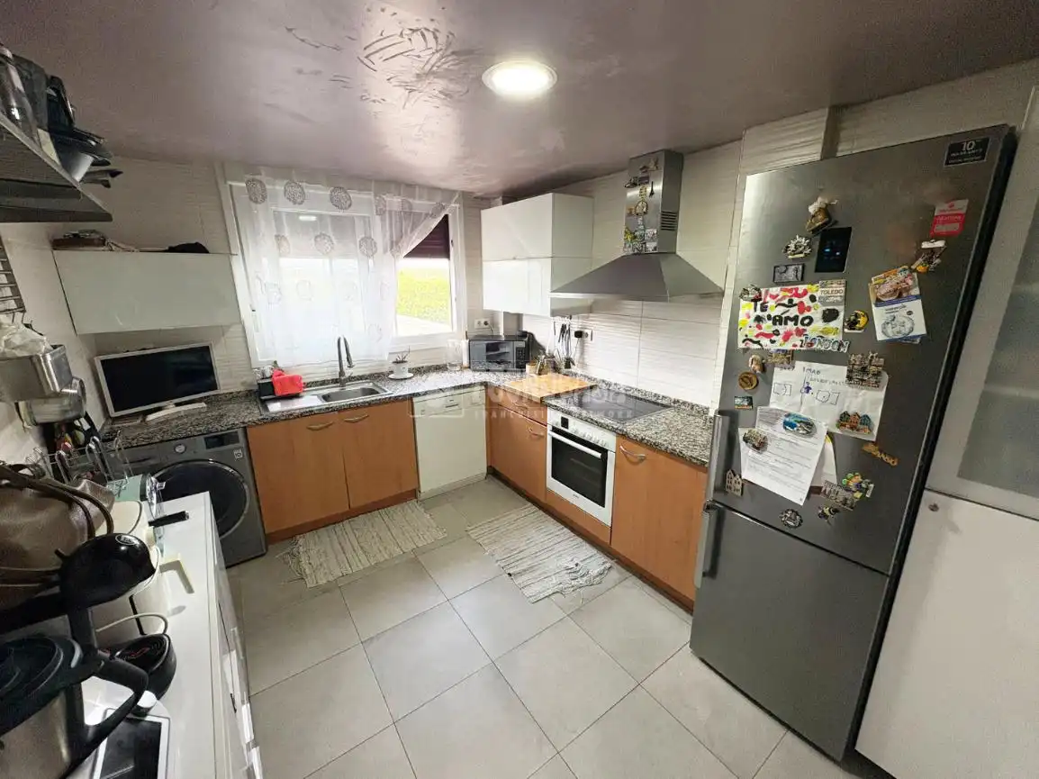 Cocina de Casa adosada en venta en Zaragoza con Terraza