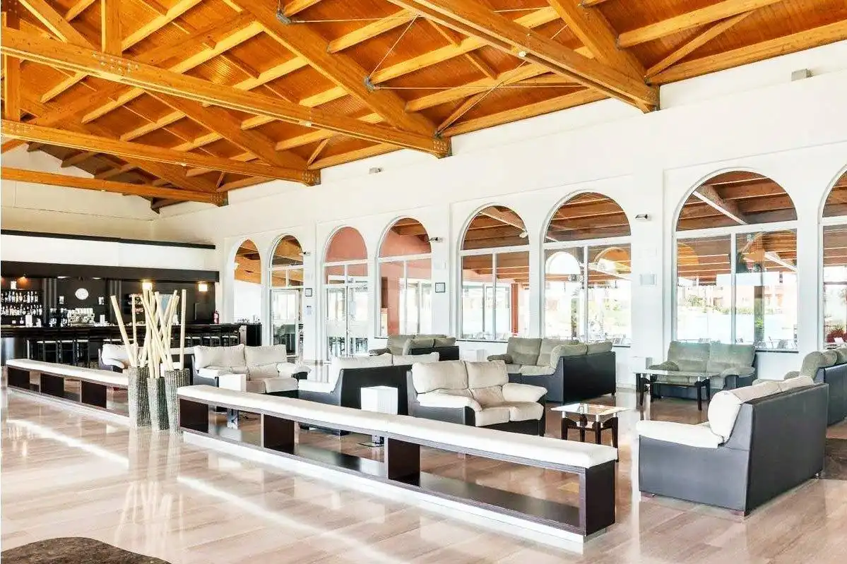 Casa adosada en venda en Chiclana de la Frontera amb Aire condicionat, Jardí privat i Terrassa