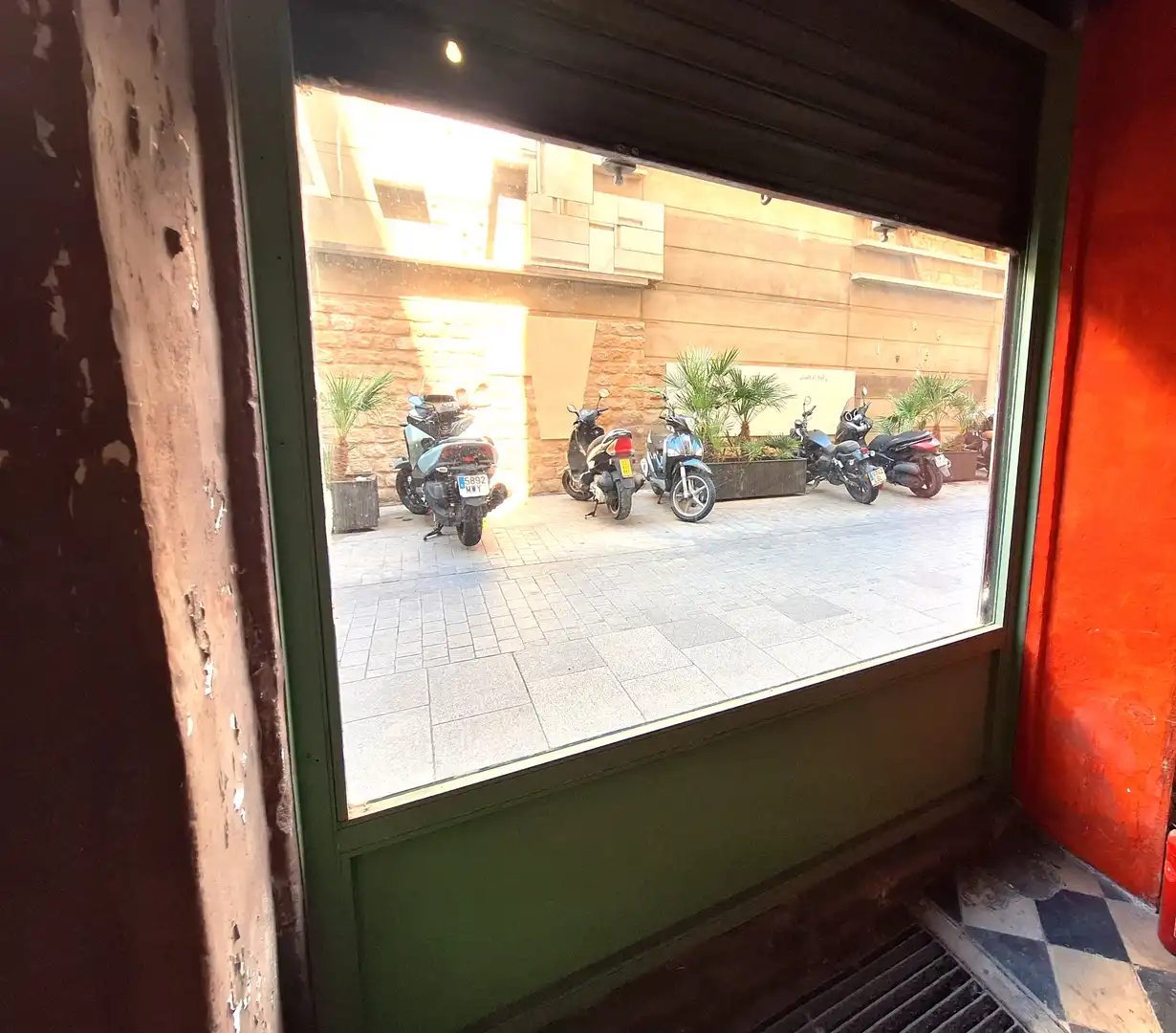 Gewerbefläche zum Verkauf in Carrer de Colomines, imagen 2