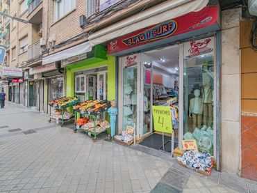 Local comercial en venda a Zaidín