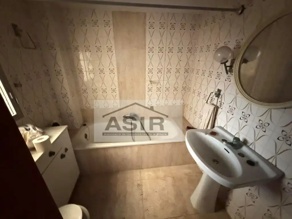 Badezimmer von Gebäude zum Verkauf in Alzira