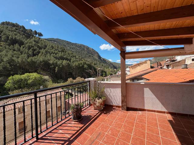 Casa-chalet en Venta en Arnedillo