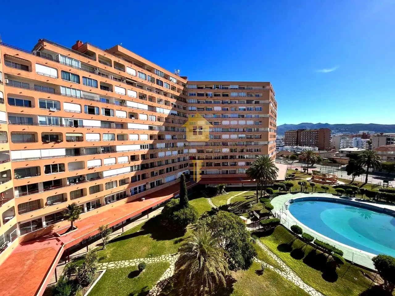 Vista exterior de Estudio en venta en Roses con Parquet, Amueblado y Piscina comunitaria