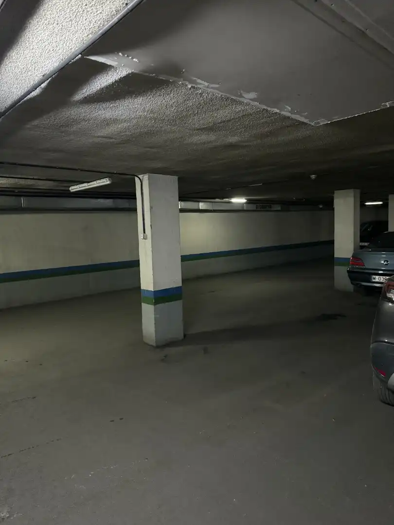 Individuel avec ascenseur à vendre à Avenida del Ejército 32, imagen 4