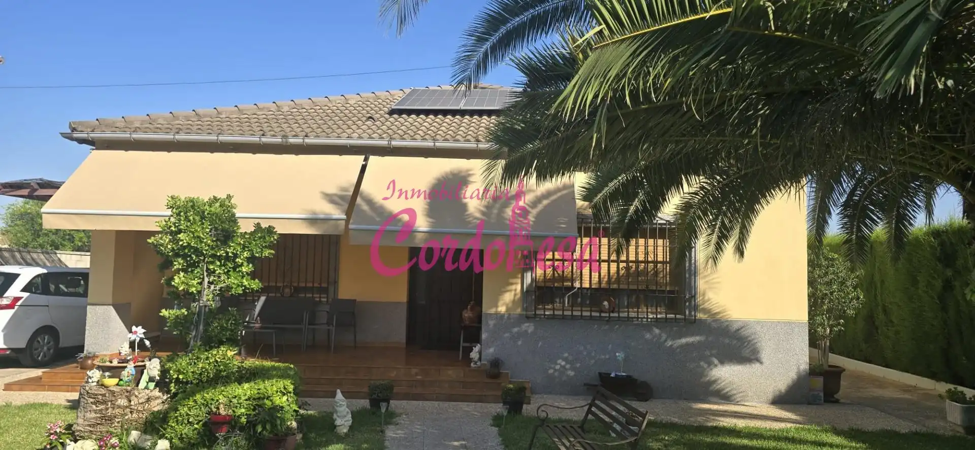 Villa mit Pool zum Verkauf in La Carlota, imagen 2
