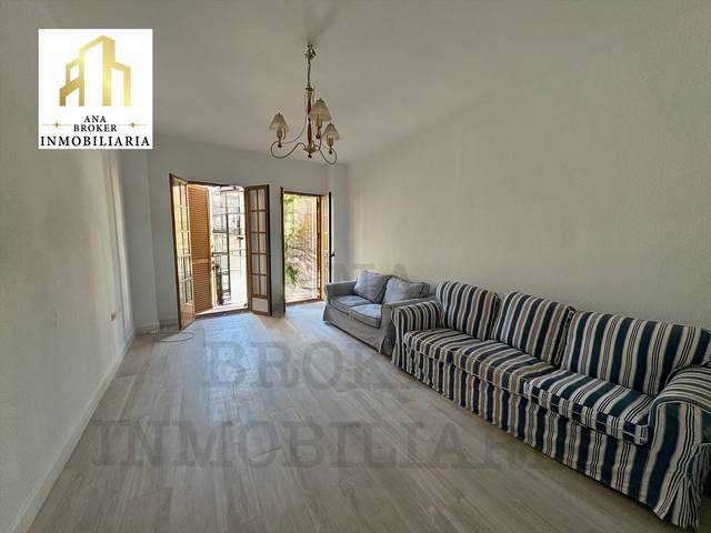 Apartamento en Venta en Calle Jerez en Casco Histórico