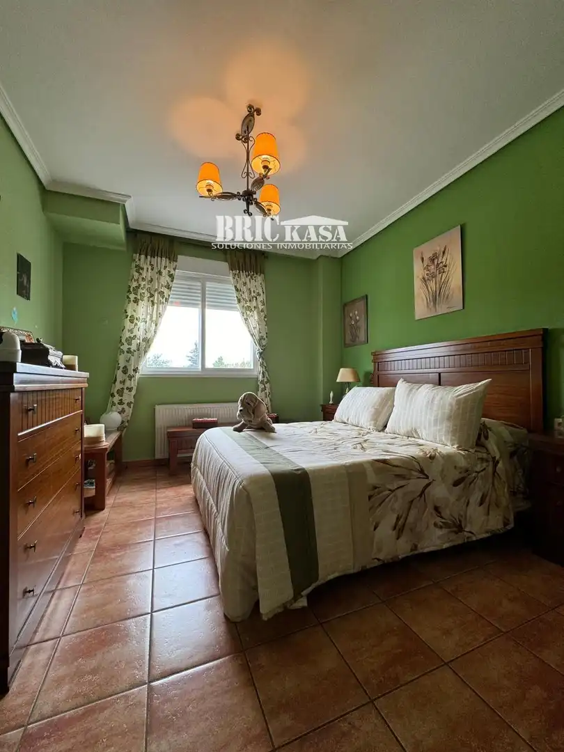 Habitación de Piso en venta en Cáceres con Aire acondicionado, Calefacción y Terraza