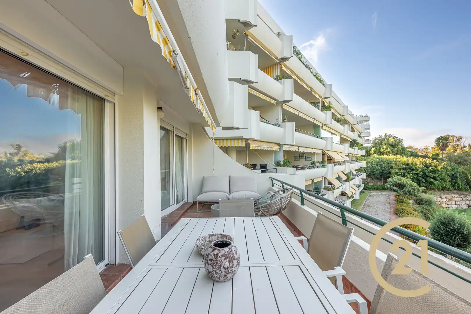 Apartamento con piscina en venta en Camino Cortes 1, imagen 3