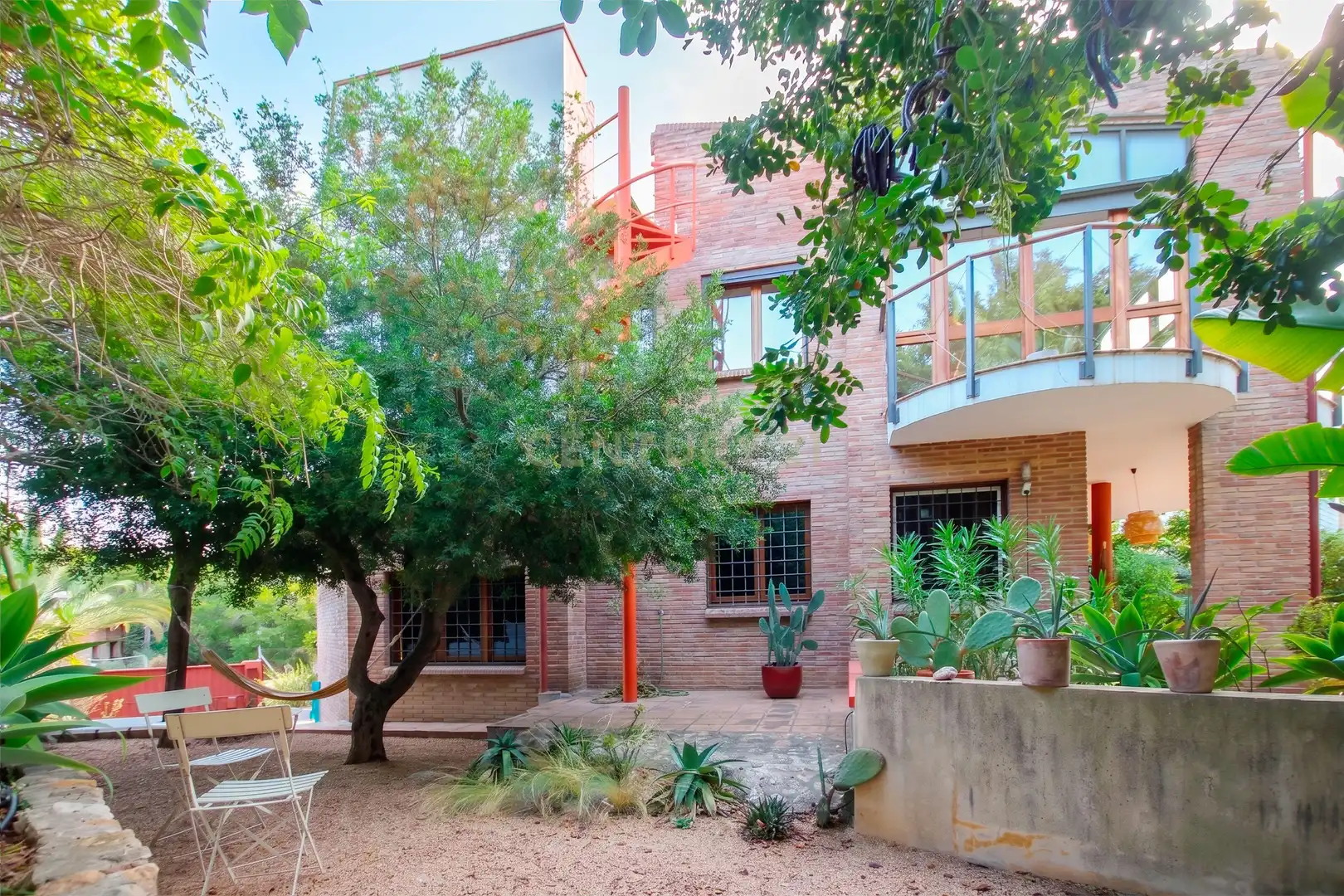 Vista exterior de Casa o xalet en venda en Vilanova i la Geltrú