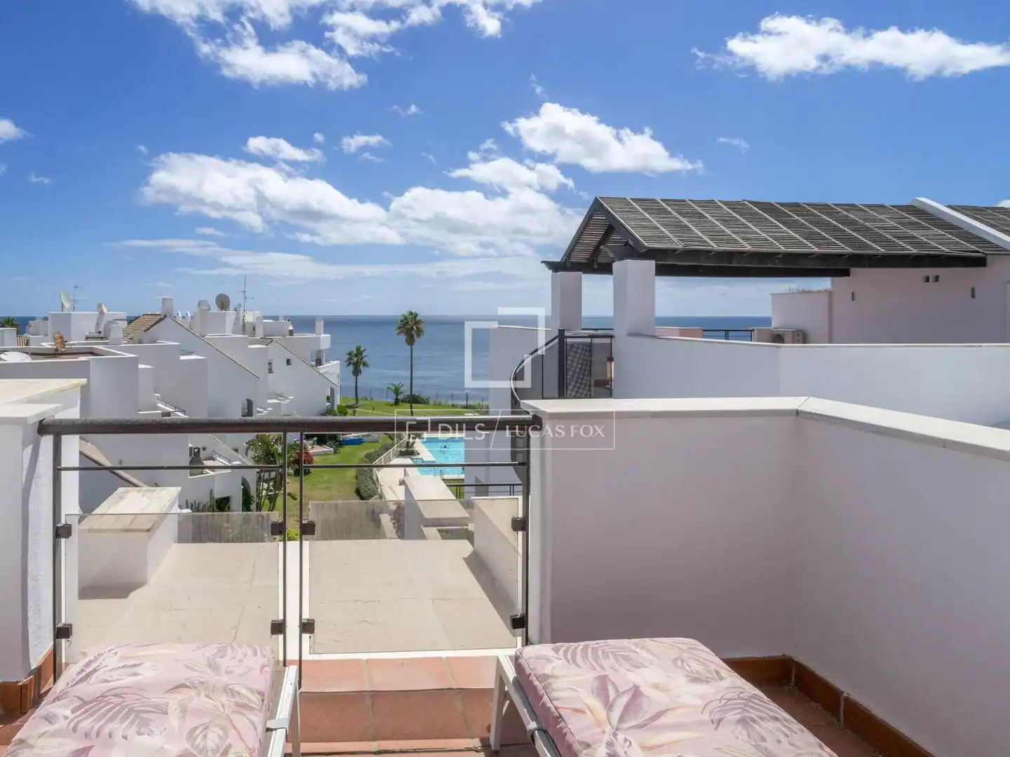 Àtic amb piscina en venda a Bahía de Casares, imagen 33