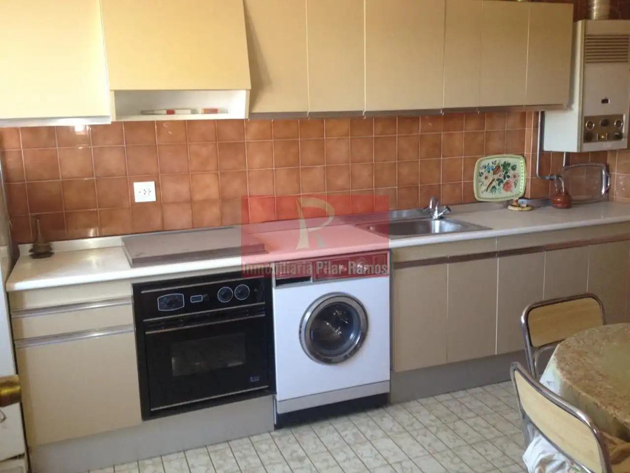 Cocina de Apartamento en venta en Hospital de Órbigo con Calefacción y Parquet