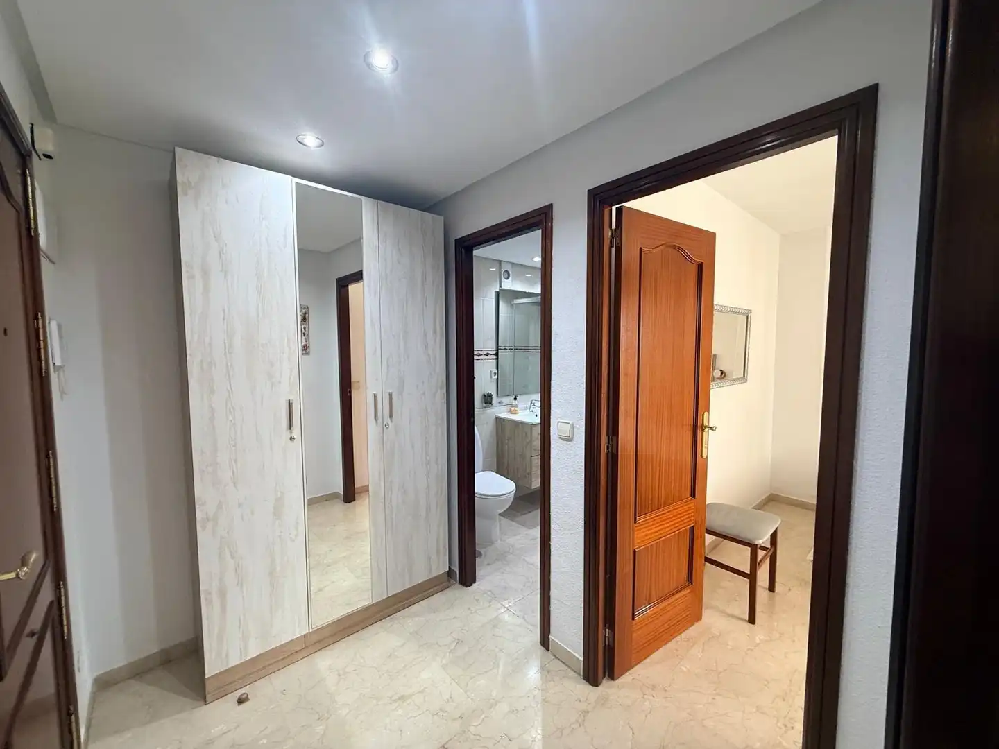 Dormitori de Apartament en venda en Playa Levante