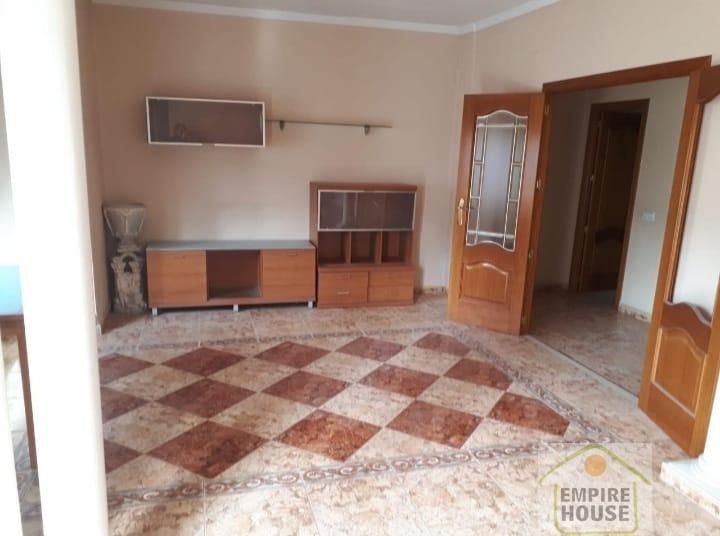 Wohnung miete in Corbera