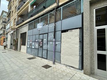 Local comercial en venda a Calle SANTESTEBAN