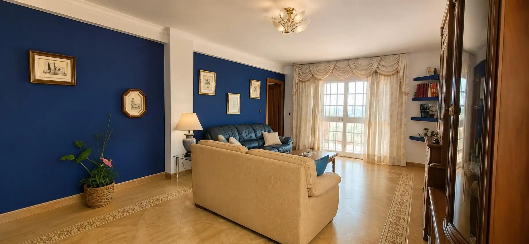 Sala de estar de Casa o chalet en venta en Málaga con Aire acondicionado, Jardín privado y Terraza