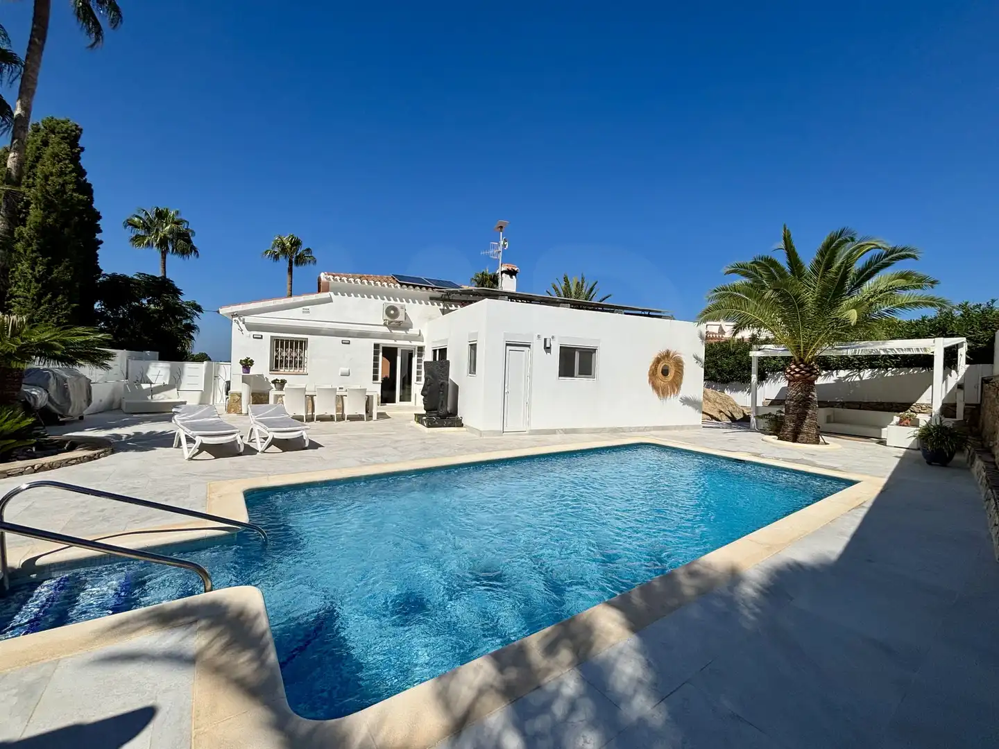 Casa con piscina in vendita a El Montgó, imagen 2
