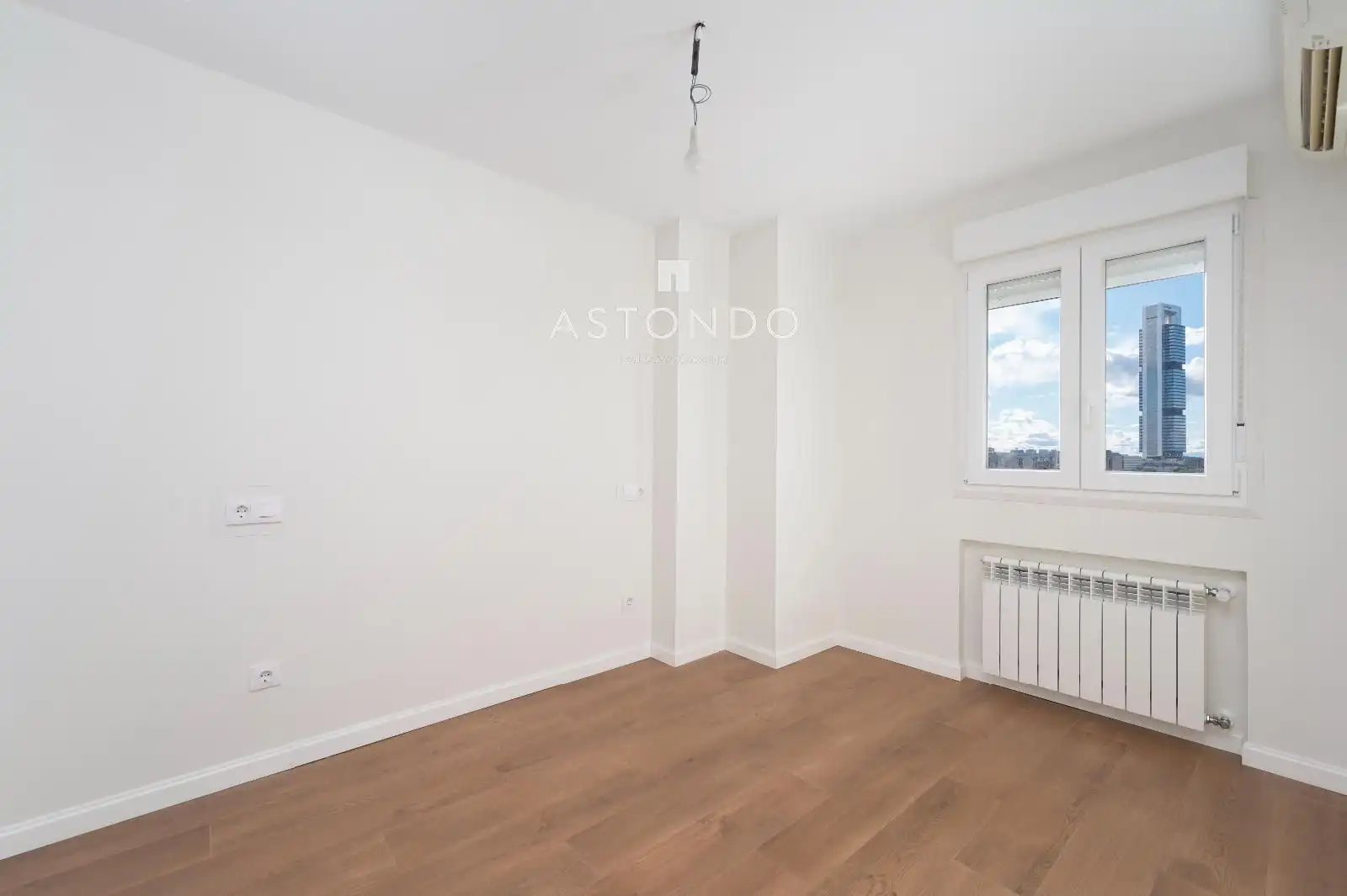 Habitación de Piso de alquiler en Madrid con Aire acondicionado, Calefacción y Piscina