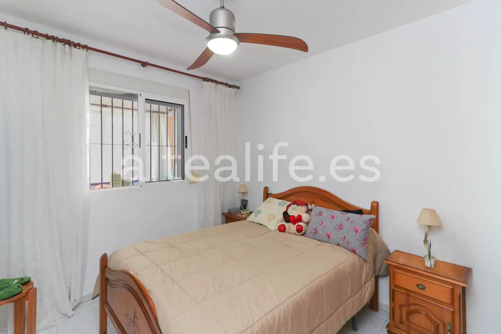 Bedroom of Houses for sale in L'Alfàs del Pi  with Air Conditioner, Private garden and Terrace