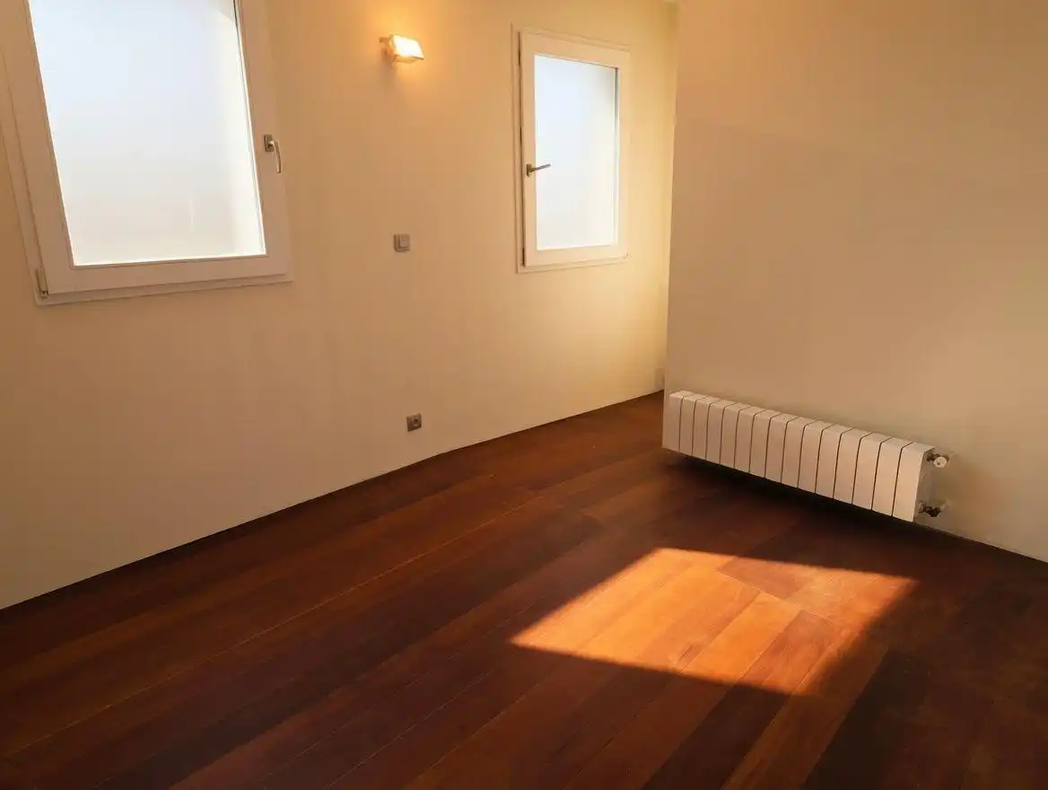 Schlafzimmer von Wohnung zum Verkauf in Valencia mit Heizung, Terrasse und Abstellraum