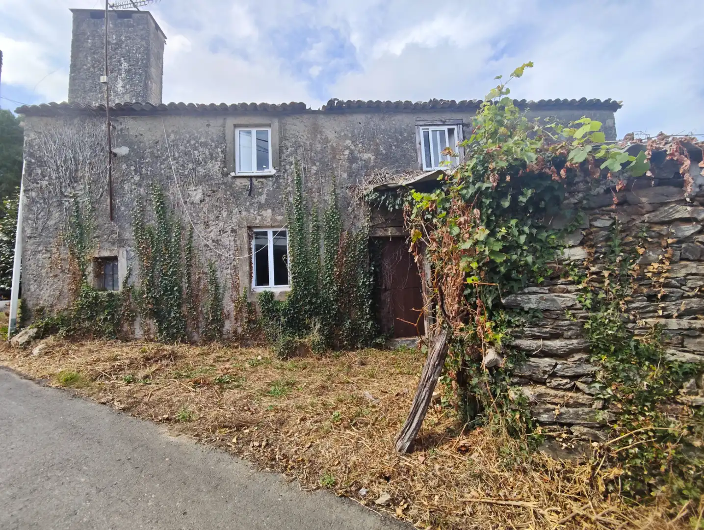 Exterior view of Country homes for sale in Cesuras  with Private garden and Storage room