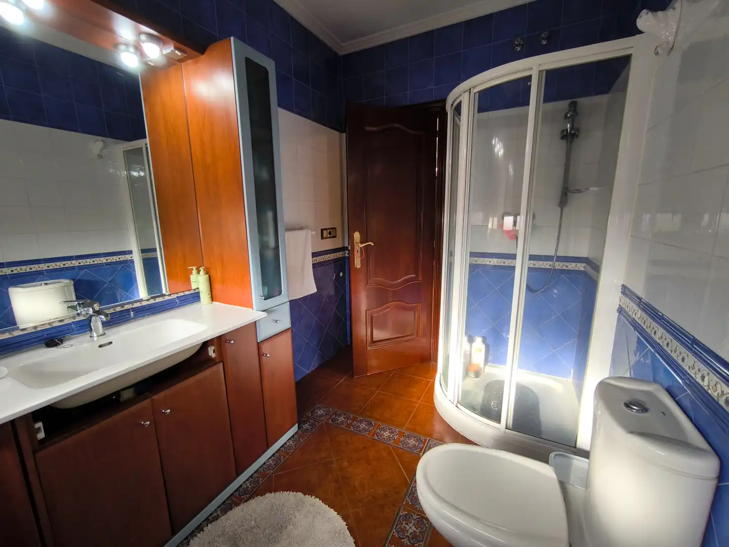 Bany de Casa o xalet en venda en Cambados amb Calefacció, Jardí privat i Parquet
