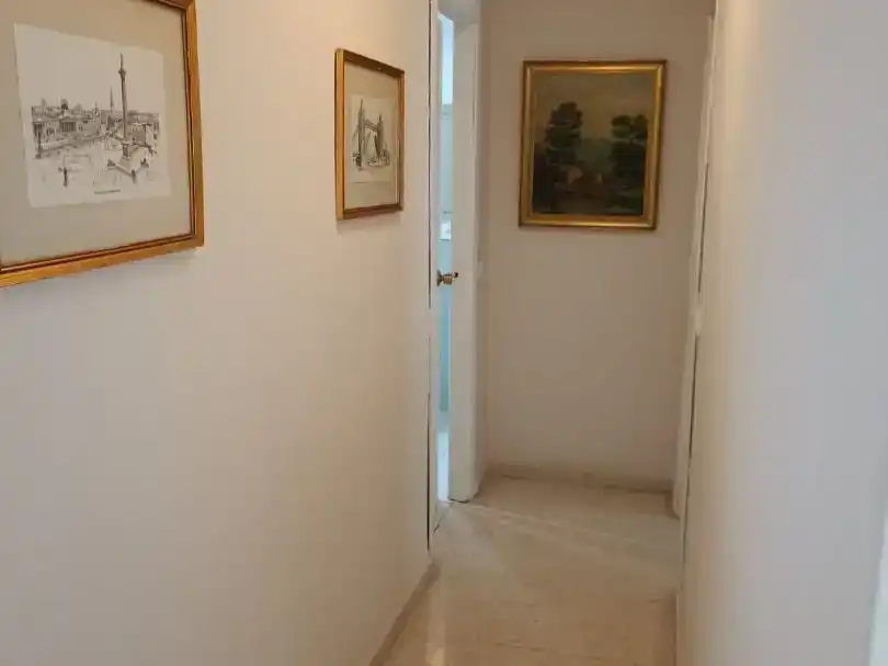 Wohnung zur Miete in Sevilla mit Klimaanlage, Schwimmbad und Möbliert