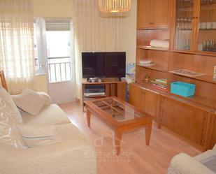 Living room of Flat for sale in Salamanca Capital  with Heating, Terrace and Storage room