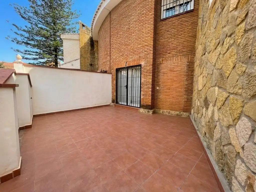 Detached house with terrace for sale in Calle PEDRO MANTUANO, imagen 15