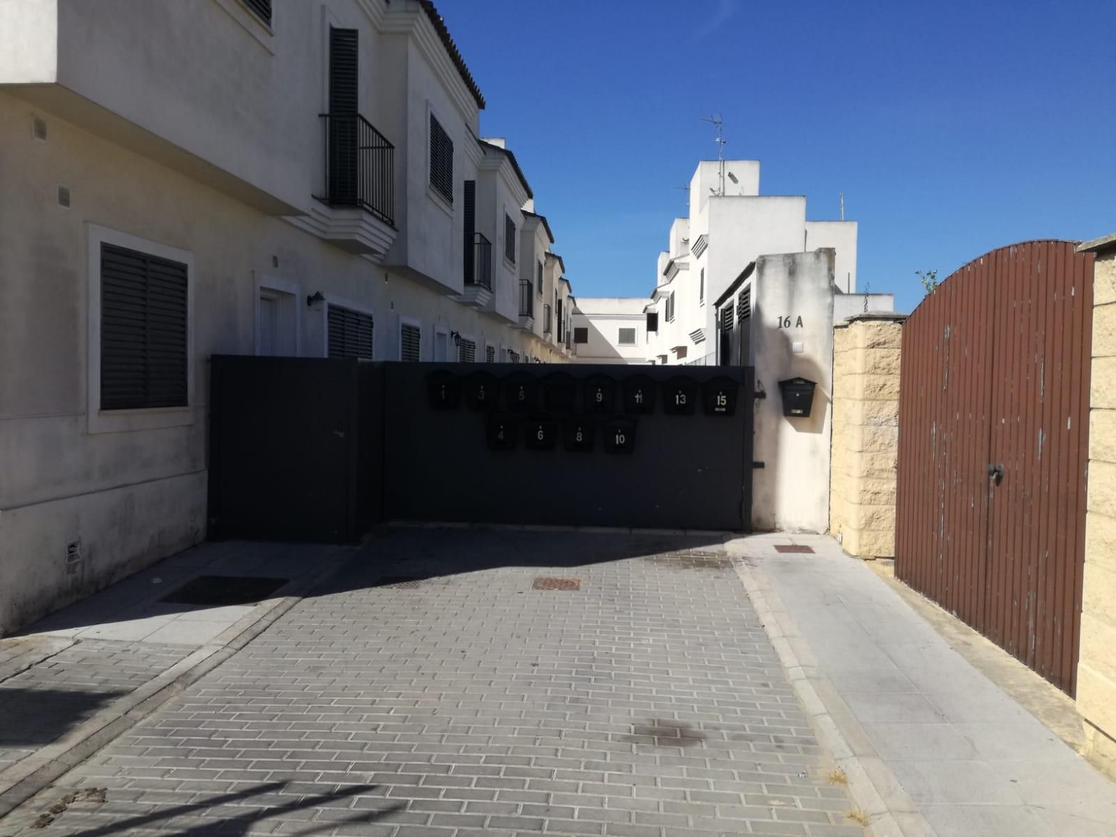 Vista exterior de Garatge en venda en Sanlúcar de Barrameda