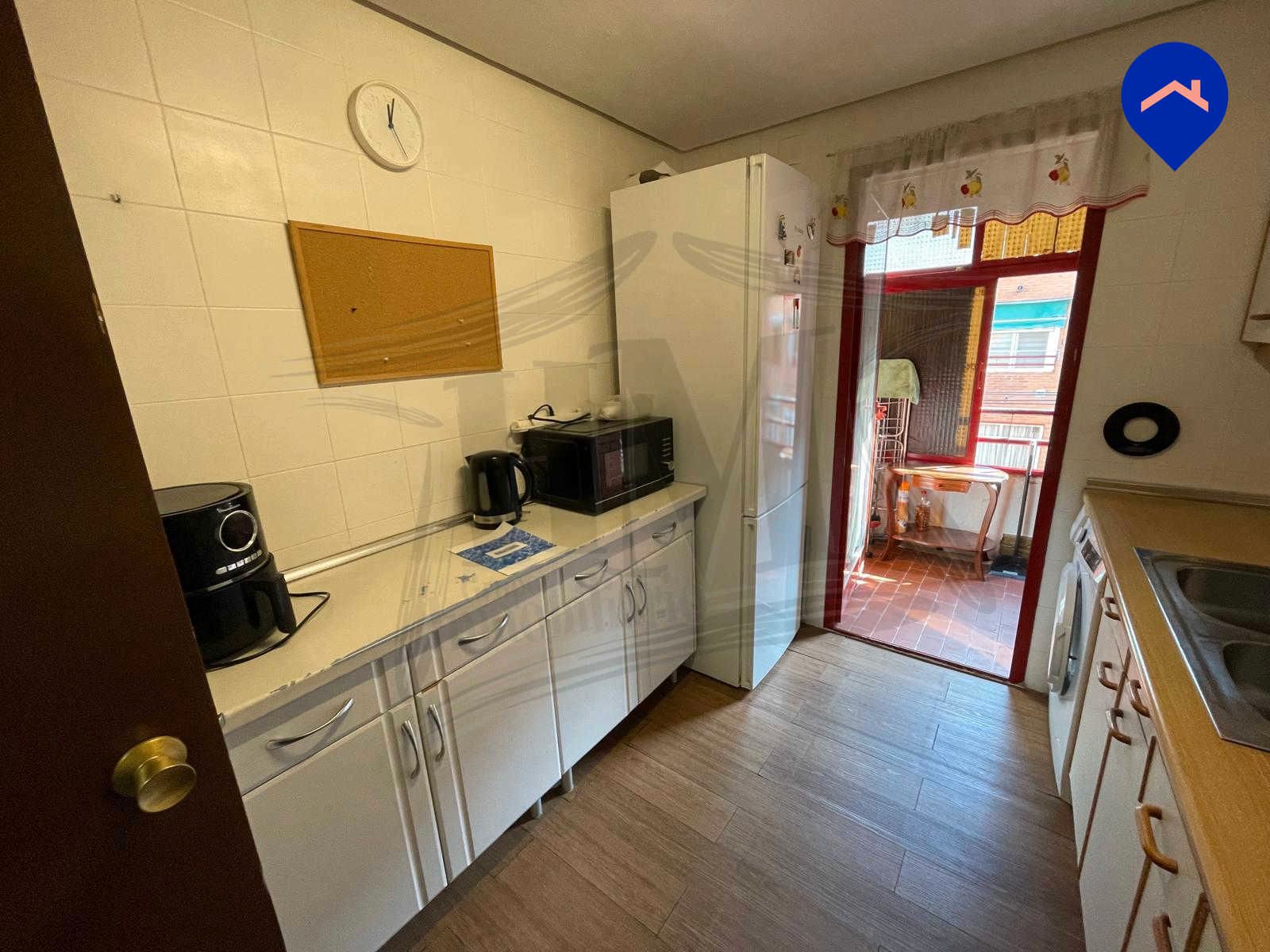 Kitchen of Flat for sale in  Madrid Capital  with Air Conditioner, Heating and Terrace