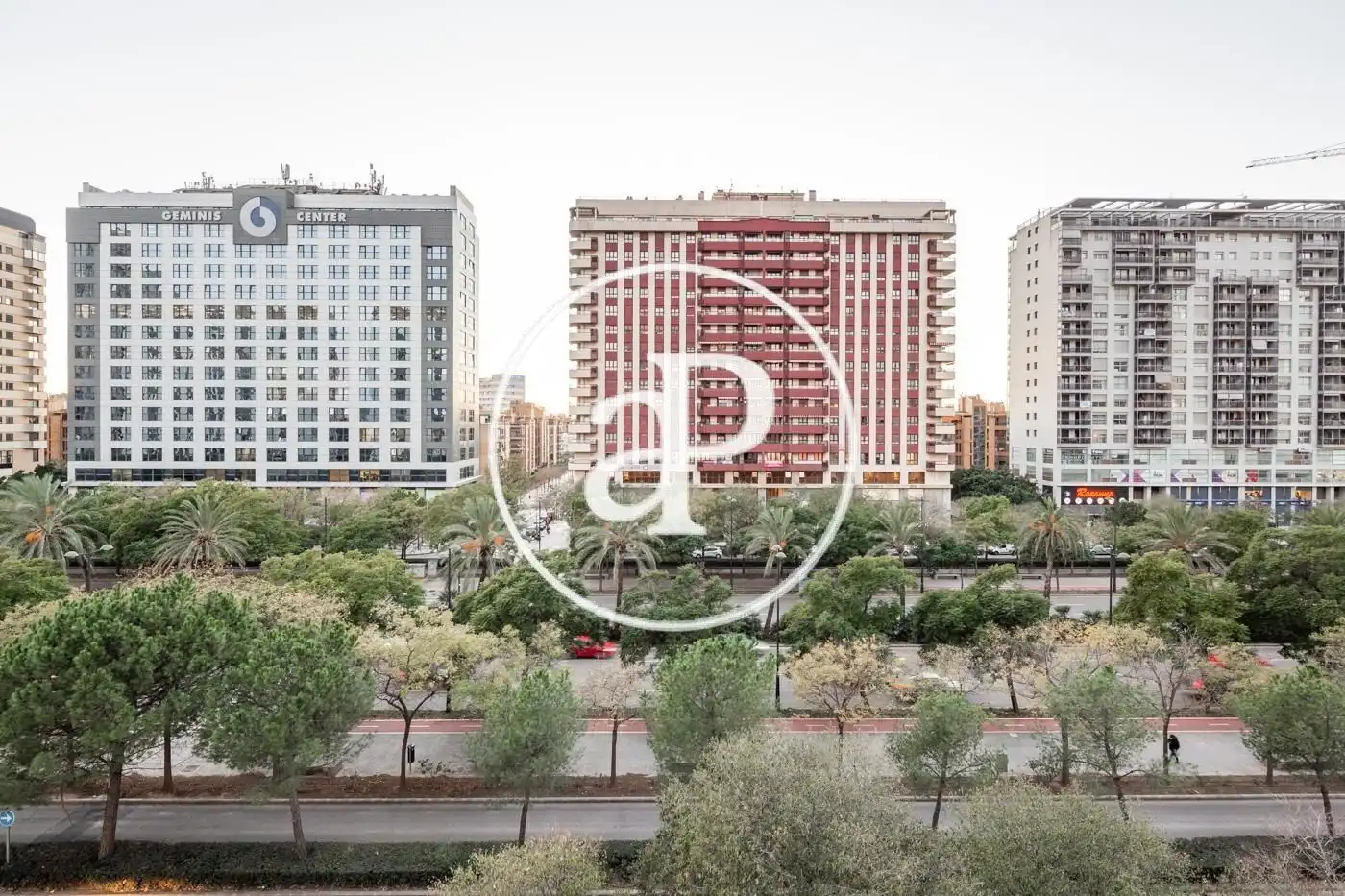 Flat for rent in Av. de les Corts Valencianes, Sant Pau