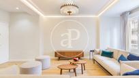 Living room of Flat for sale in  Madrid Capital  with Air Conditioner, Heating and Terrace