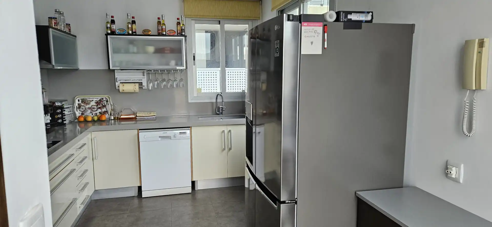 Kitchen of Houses for sale in Cullera  with Air Conditioner, Heating and Private garden