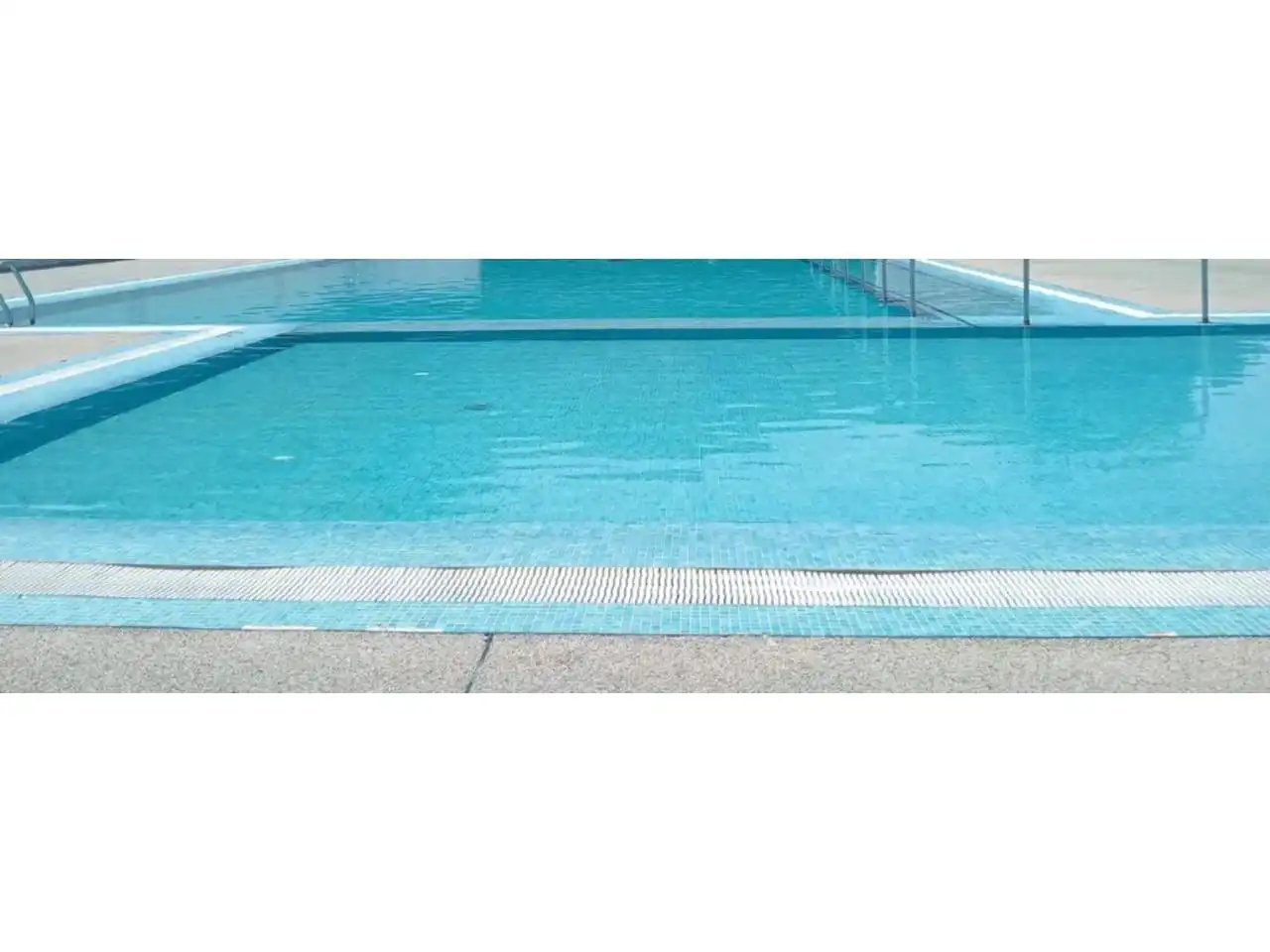 Piscina de Apartament en venda en Sanxenxo amb Jardí privat, Terrassa i Piscina