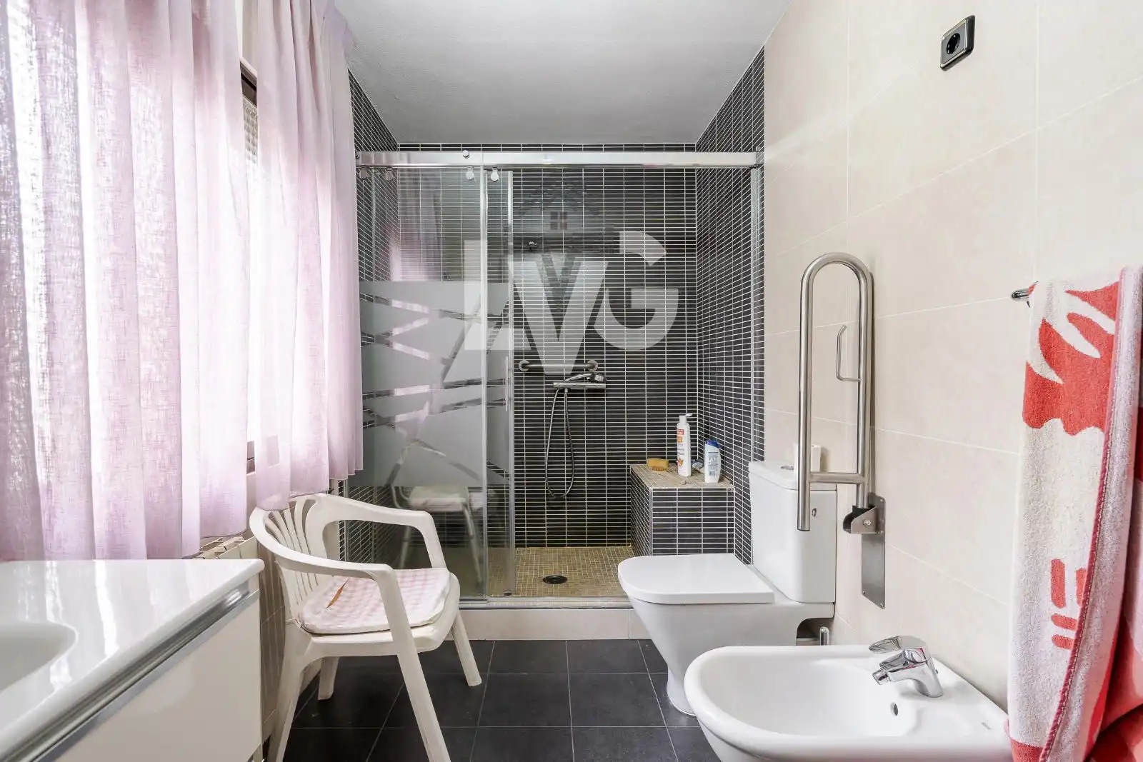 Badezimmer von Haus oder Chalet zum Verkauf in Fuente El Saz de Jarama mit Heizung, Möbliert und Ofen