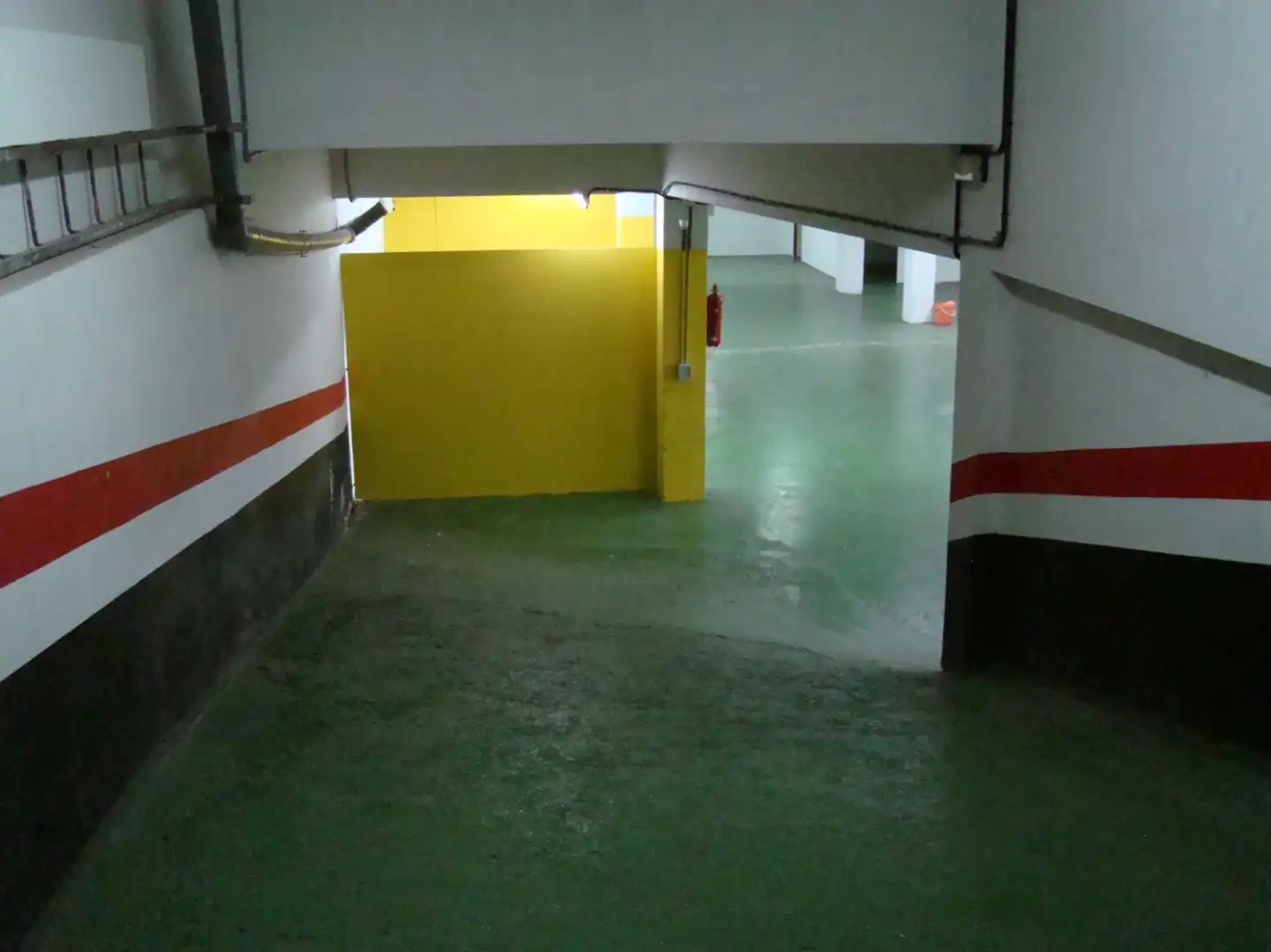 Parking de Local de alquiler en  Logroño