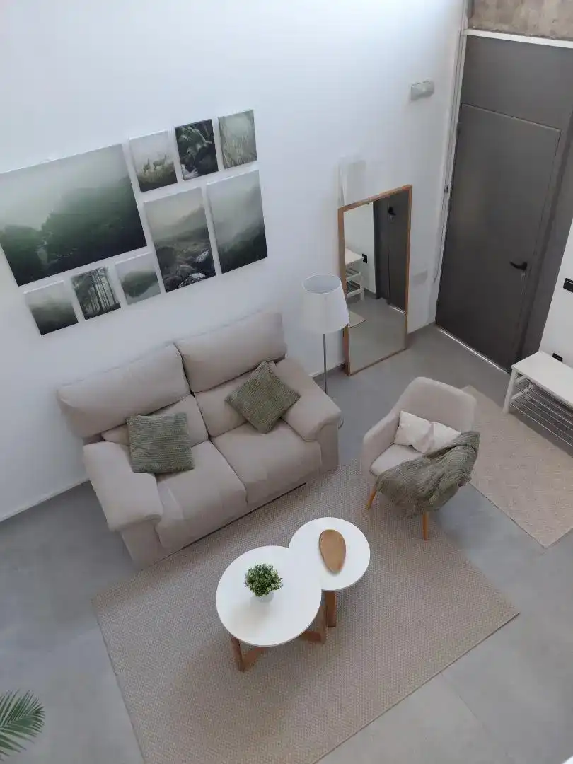 Sala d'estar de Loft en venda en Mairena del Aljarafe amb Aire condicionat, Traster i Moblat