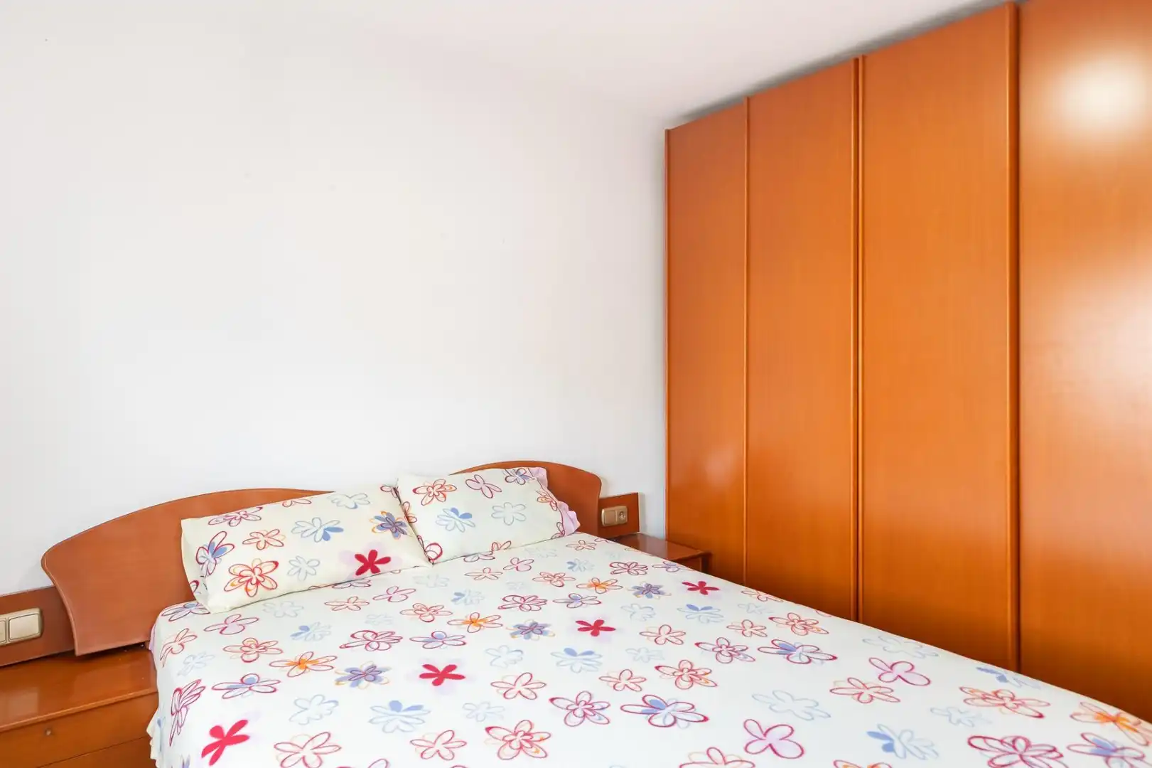 Flat with terrace for sale in Artigues - Llefià, imagen 9