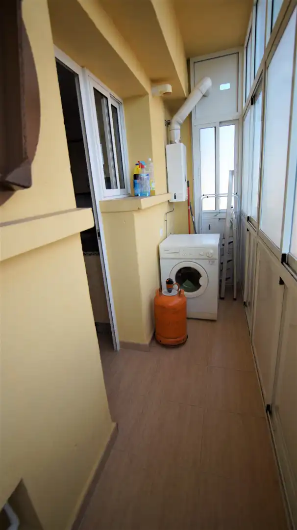 Cuina de Pis de lloguer en Badajoz amb Calefacció, Moblat i Forn