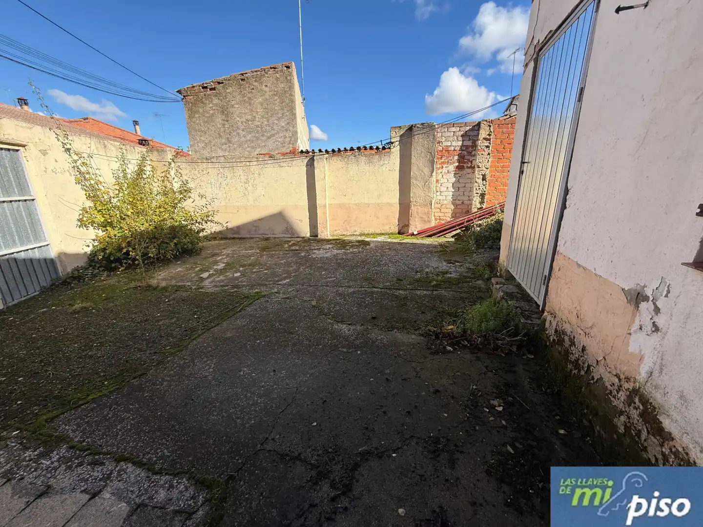 Aparcament de Casa o xalet en venda en Pollos, Valladolid