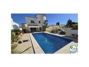 Maison à vendre à Carrer Pení