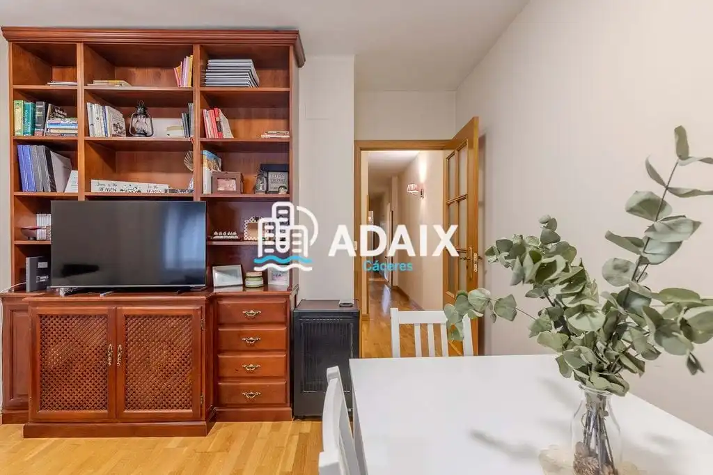 Habitación de Piso en venta en Cáceres con Aire acondicionado y Calefacción