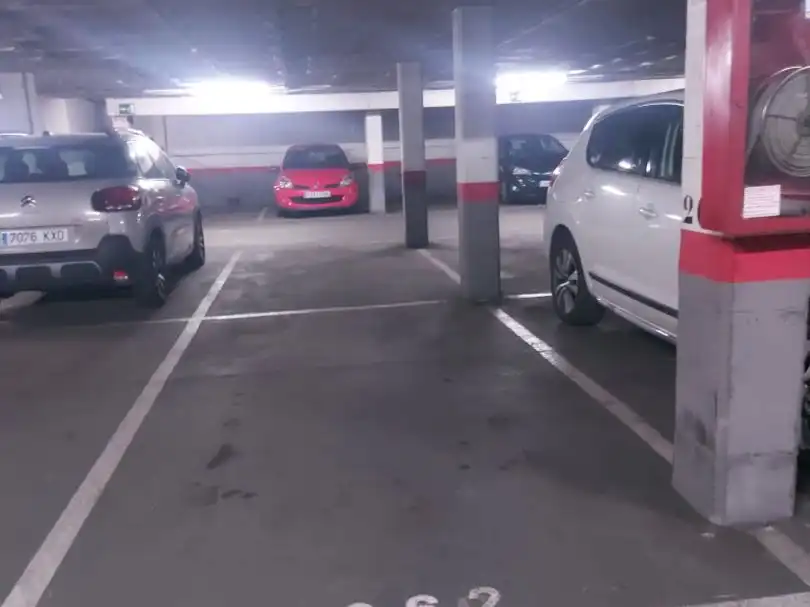 Parkplatz von Garage zum Verkauf in Leganés mit Alarm
