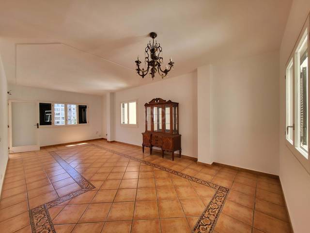 Piso en Venta en Pere Garau