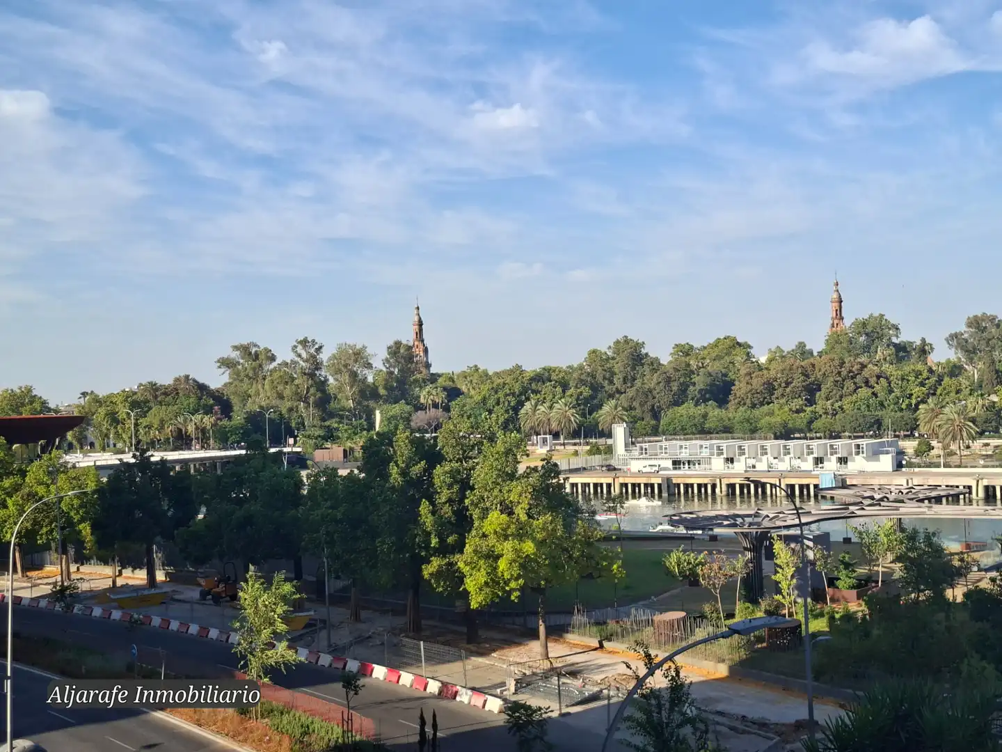 Exterior view of Flat for sale in Sevilla  with Air Conditioner, Heating and Private garden