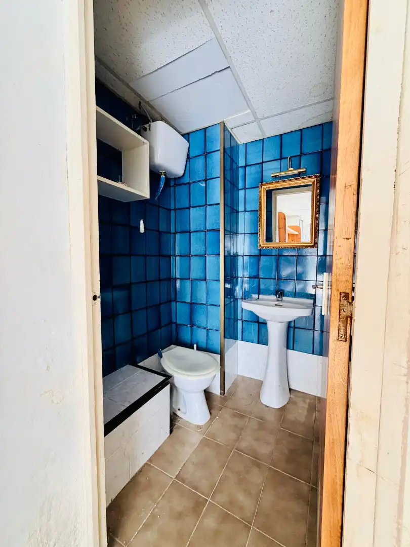 Badezimmer von Geschaftsraum zum Verkauf in Santa Margarida de Montbui mit Möbliert