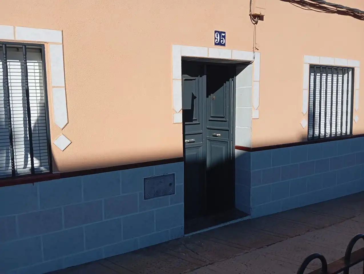 Vista exterior de Casa adosada en venda en Zahínos