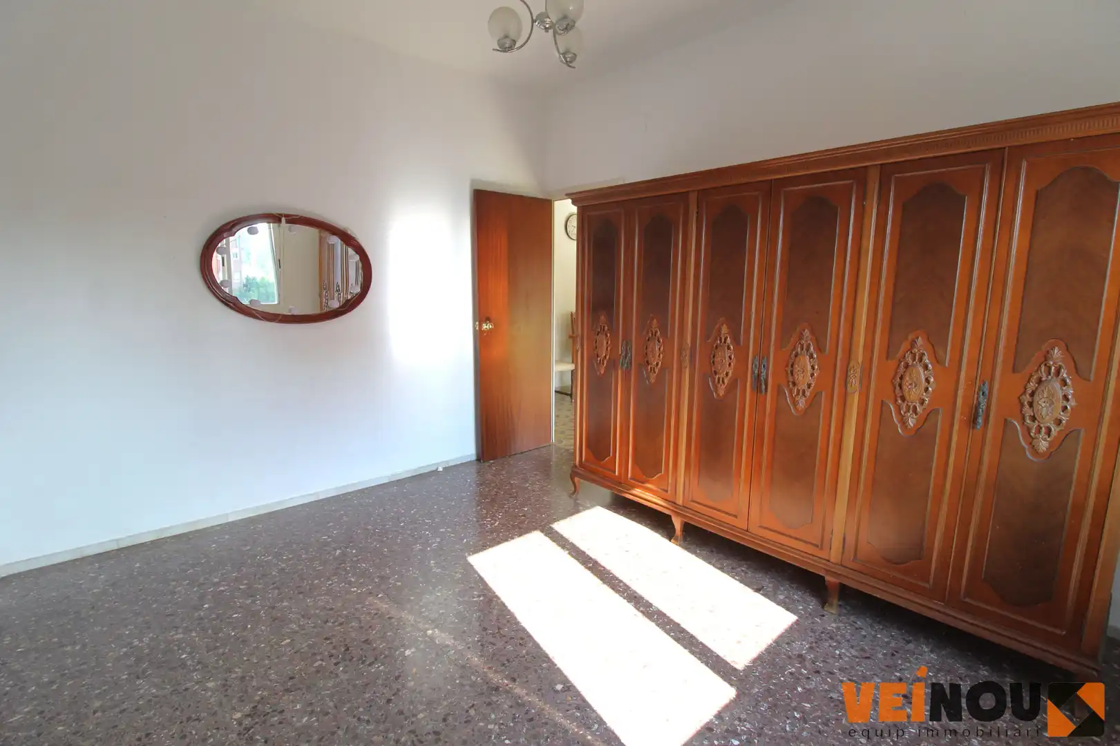 Piso en venta en L'Hospitalet de Llobregat con Balcón