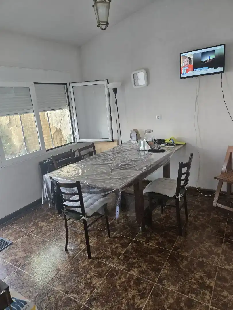 Menjador de Casa adosada en venda en Vega de Ruiponce amb Jardí privat, Traster i Moblat